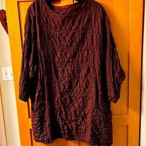 Cut Loose Striped Burgundy and Black Top with 3/4 length sleeves.